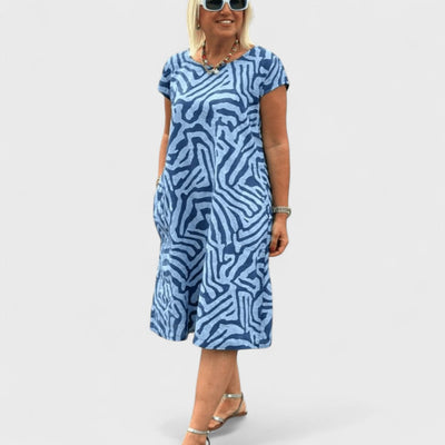 Нелия - Летни Рокли с Кръгло Деколте