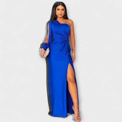 Джули - Елегантна рокля с изисканост