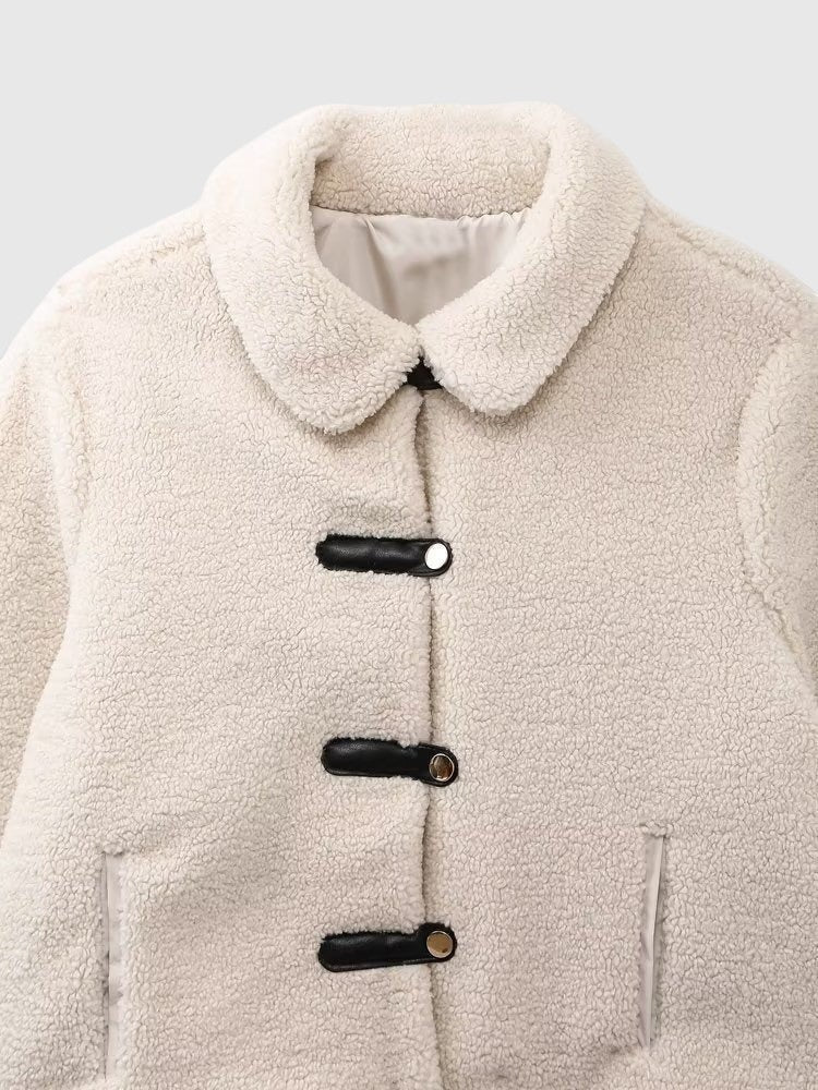 Ника – Удобно яке