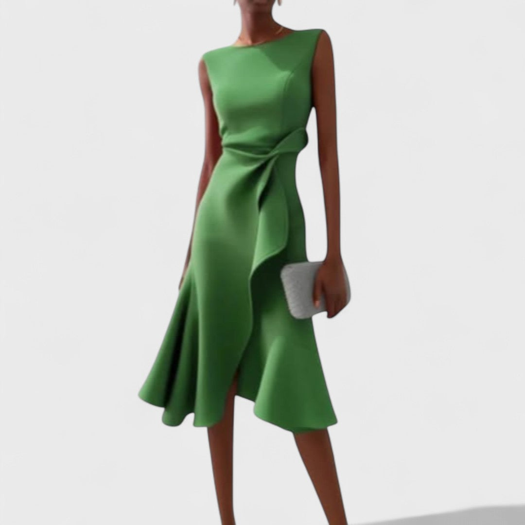 Андреа - Асиметрична рокля с елегантни намачквания