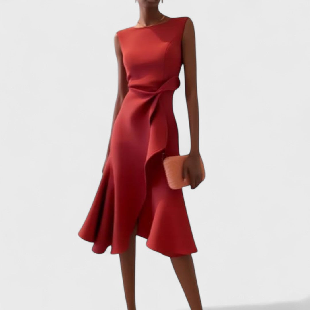 Андреа - Асиметрична рокля с елегантни намачквания