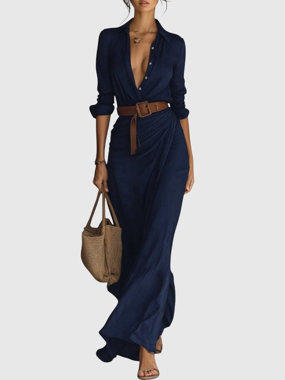 Клара – Рокля с елегантно деколте