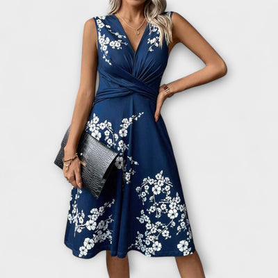 Лина - Летни рокли с пресечен деколте