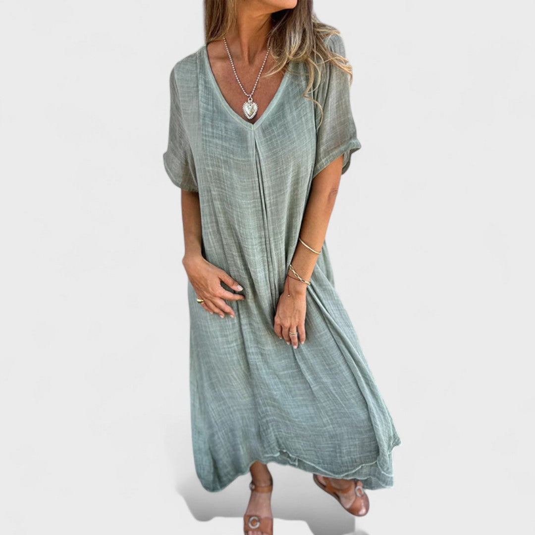 Естер - Рокля с V-образно деколте