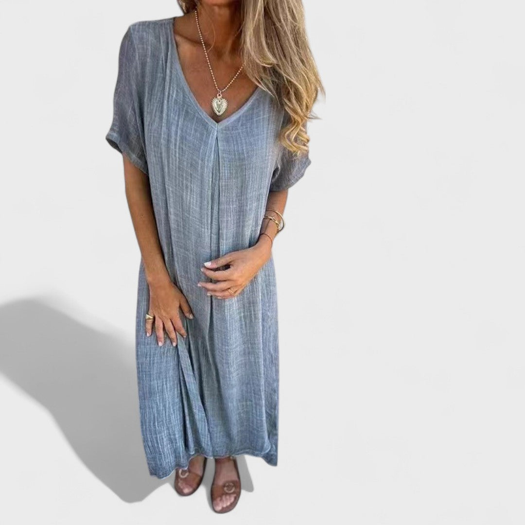 Естер - Рокля с V-образно деколте