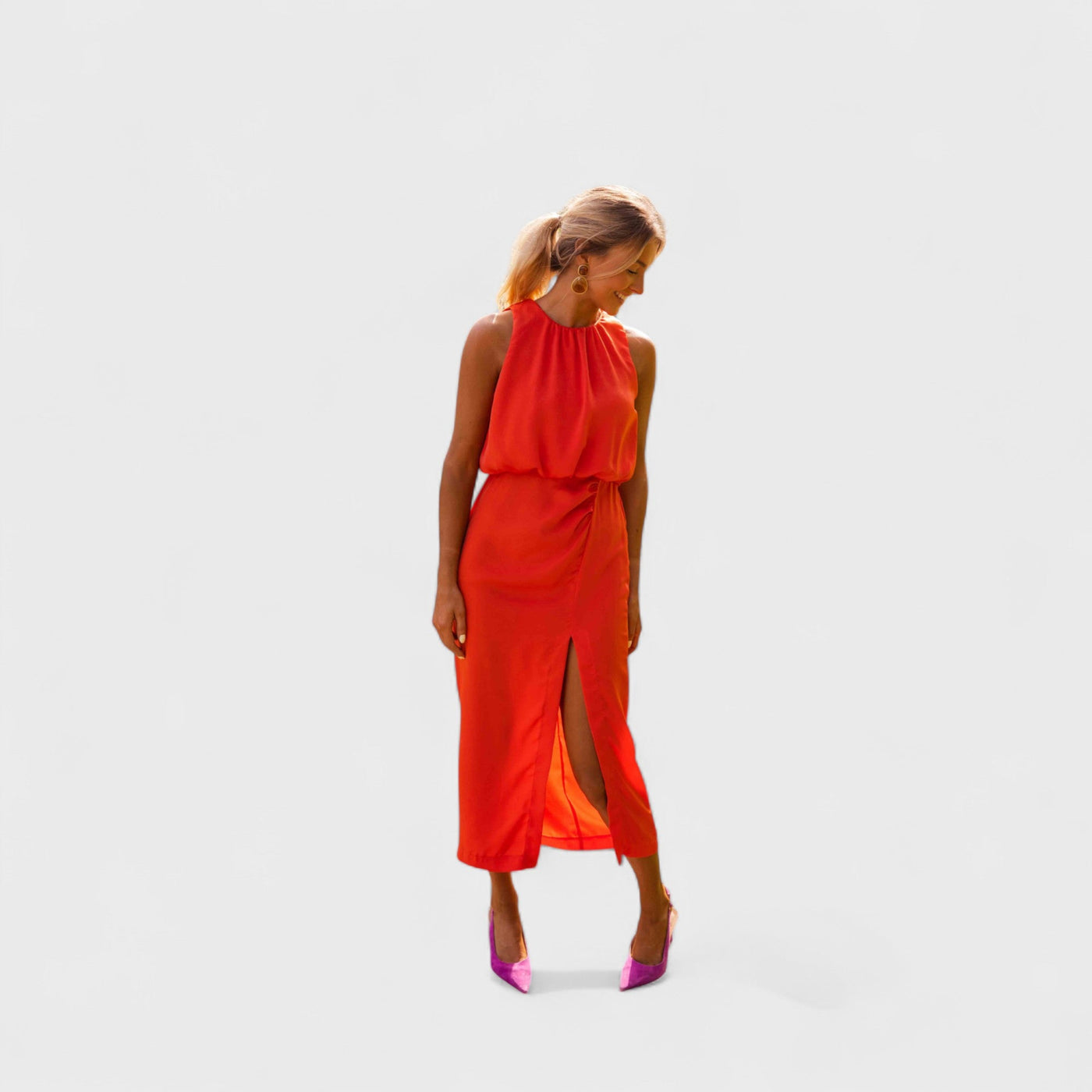 Либуше - Свежа Рокля с Елегантен Крой