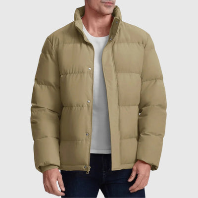 Любомир- ежедневно подплатено яке