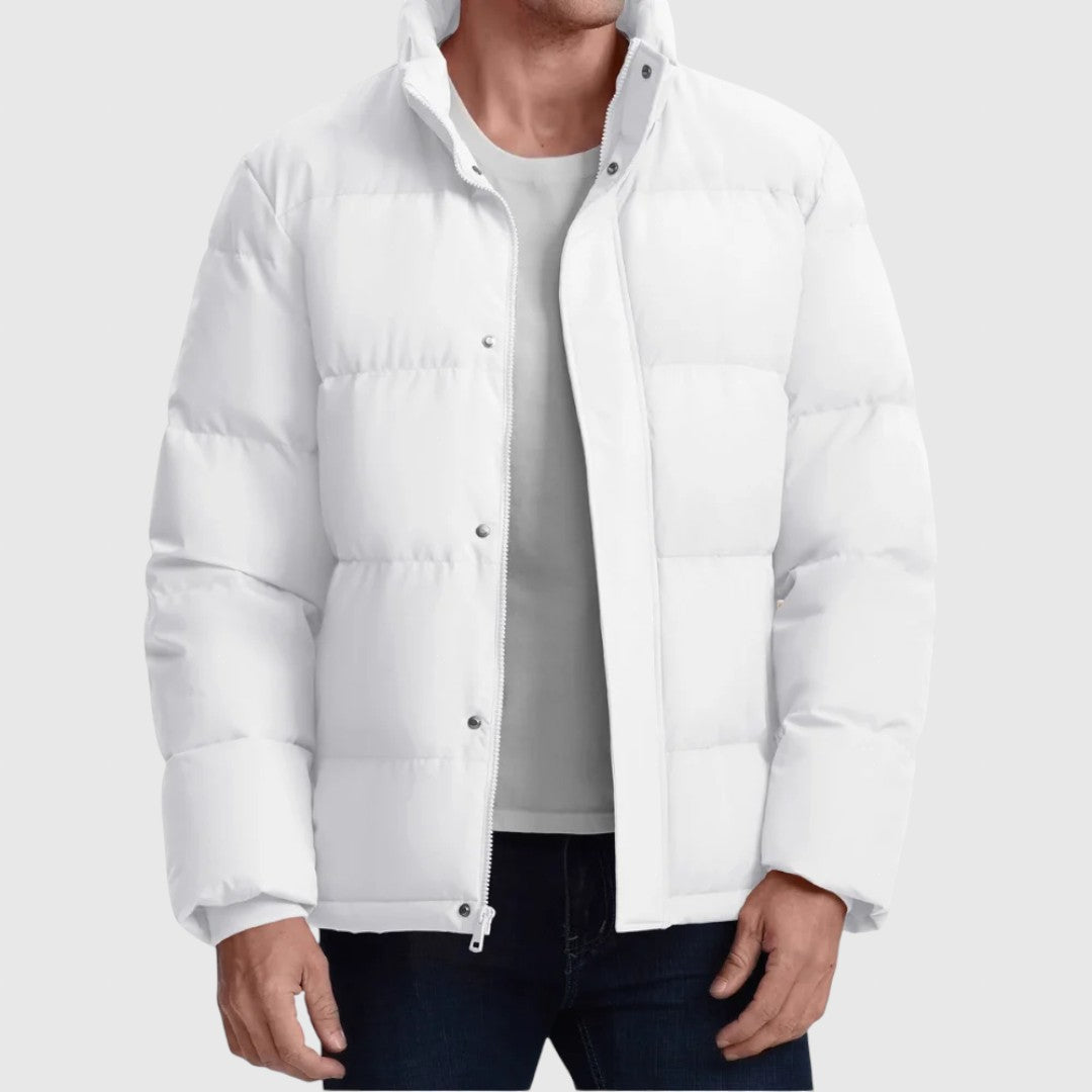 Любомир- ежедневно подплатено яке