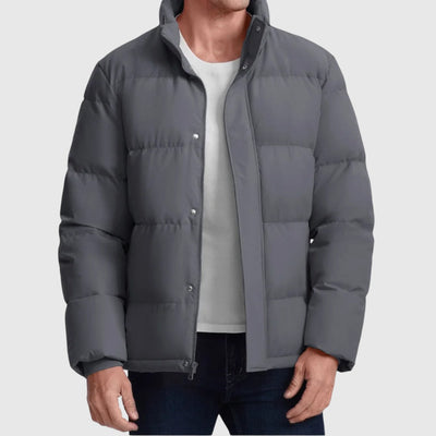 Любомир- ежедневно подплатено яке