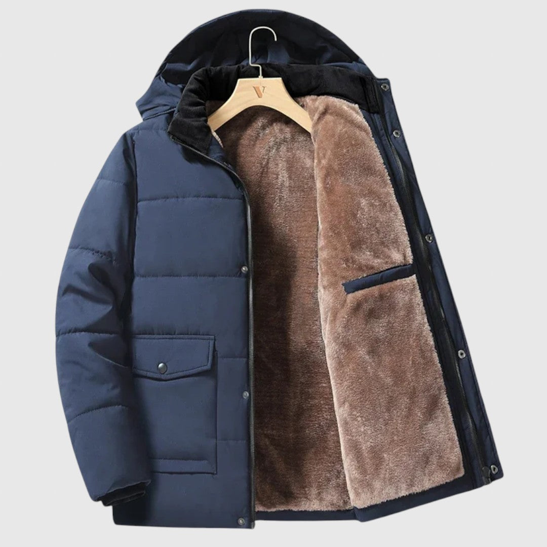 Емил- Капитонирано яке