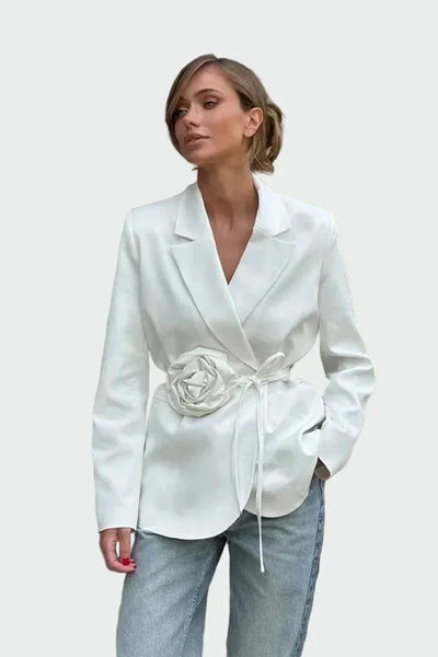 ЛИБУШЕ - Елегантно палто в черен цвят