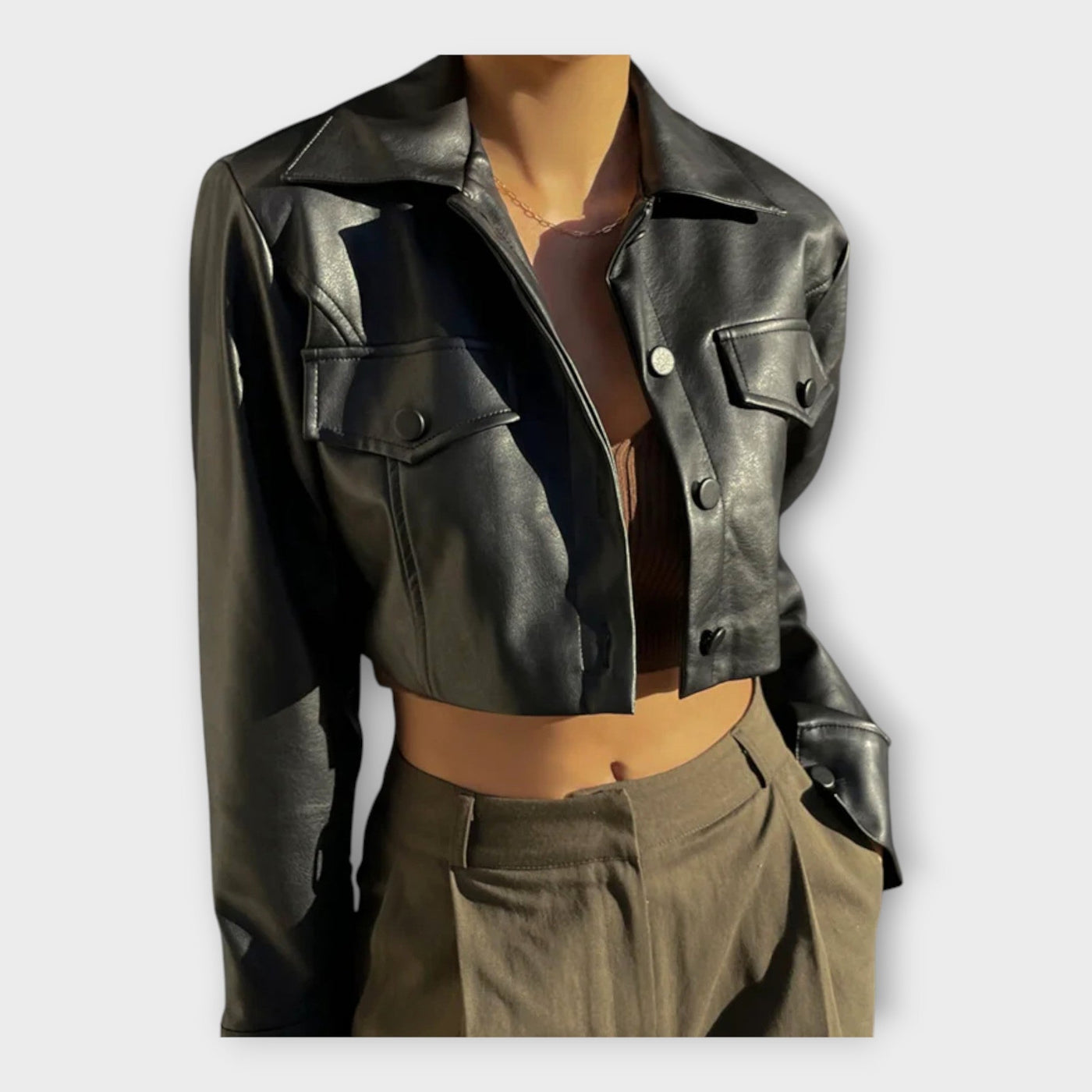 Кратко кожено яке с джобове 