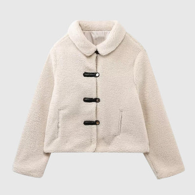 Ника – Удобно яке