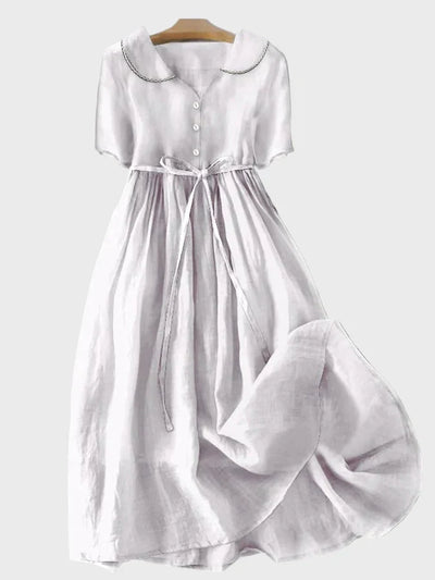 Традиционна Рокля със Закопчаване