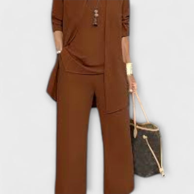 Удобен триделен комплект