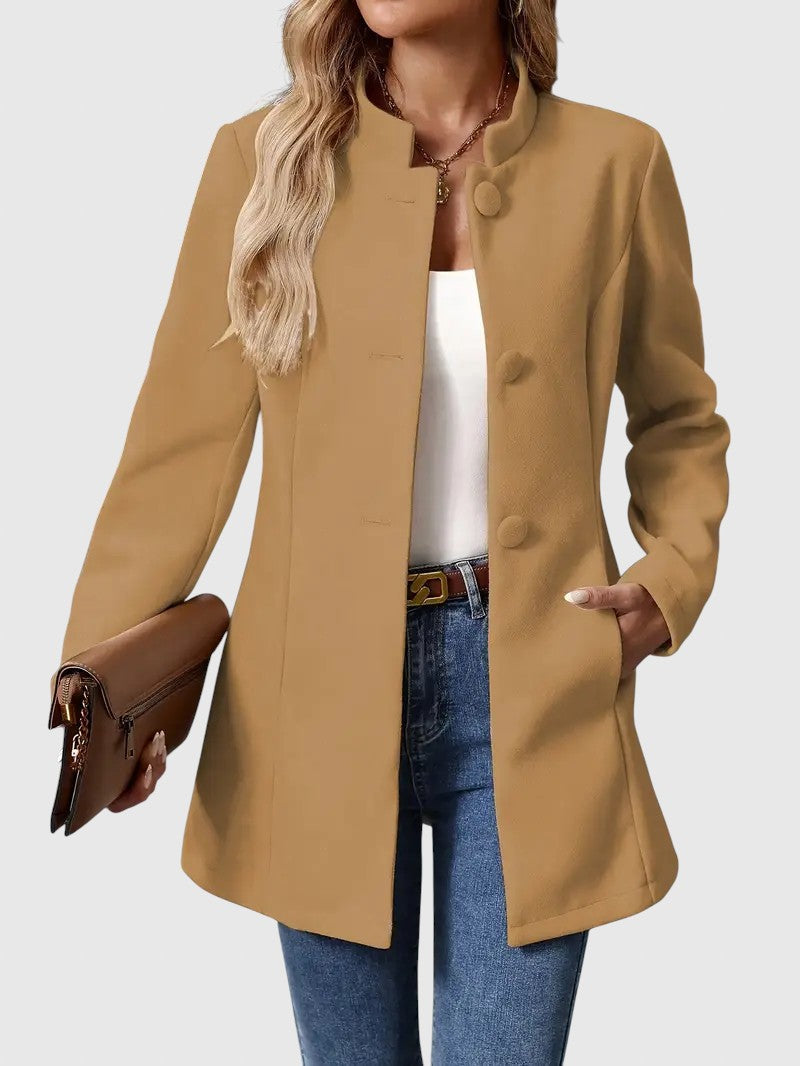 Мая - Вечно елегантно яке