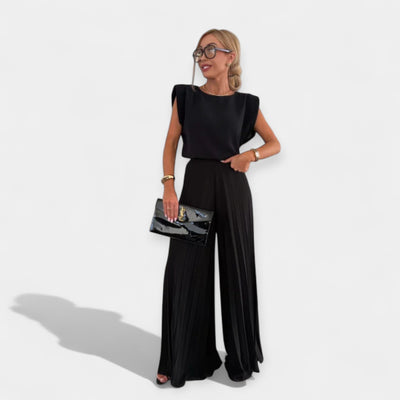 Летен моден комплект с топ и панталони