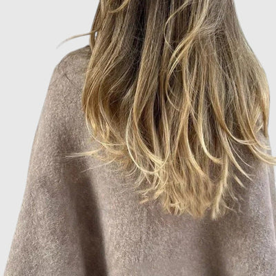 Елиз - Късо яке с елегантно разширение на ръкави