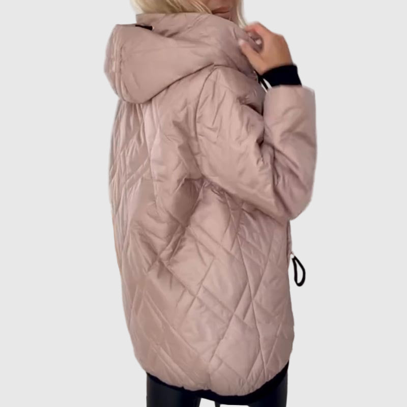 Дейн - Качулка с Пухкава и Елегантен Дизайн