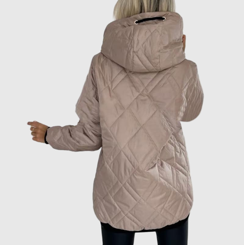 Дейн - Качулка с Пухкава и Елегантен Дизайн