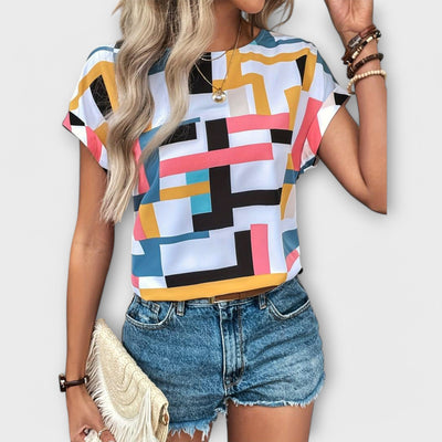 Хлоя - Блуза с къс ръкав